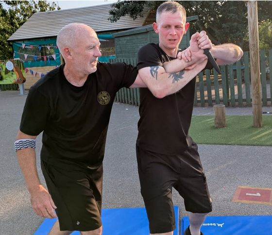 Outdoor partner demonstration